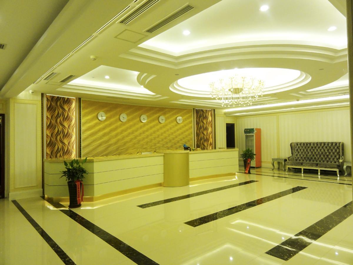 Qingdao Hua Qi Kaiserdom Hotel Eksteriør bilde
